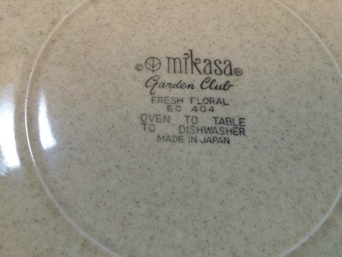 Mikasa, Garden Club, EC 404, Fresh Floral, Dinner Plate 10 3/4", Japan - Picture 4 of 4