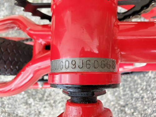 2009 GT Zone EST 74 Bicicletta Mid New School BMX Rossa Vecchia Bicicletta Freestyle Survivor - Foto 8 di 8