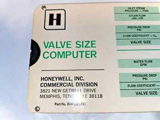 HONEYWELL VALVE SIZE COMPUTER MOVEABLE INFORMATION 8 DIFFERENT READINGS 1977 VTG