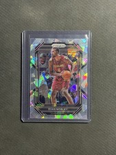 2022-23 Panini Prizm Cracked Ice Prizm No.81 Evan Mobley