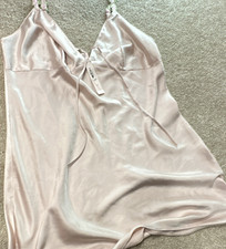Victoria's Secret Light Pink Satin Chemise Gown Floral Bow Adjustable Straps L/G