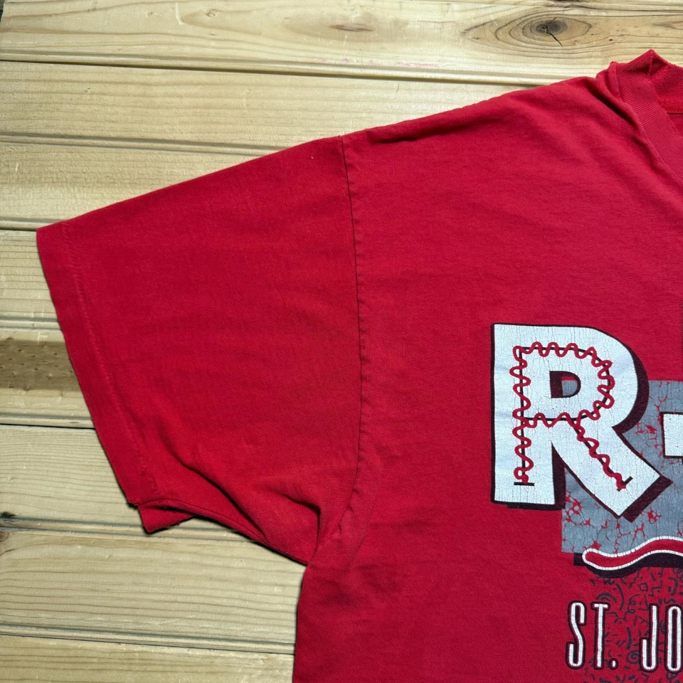 Vintage 90s St. John's Redmen NCAA College Basketball Souvenir Shirt - Size XXL - Image 3 of 4