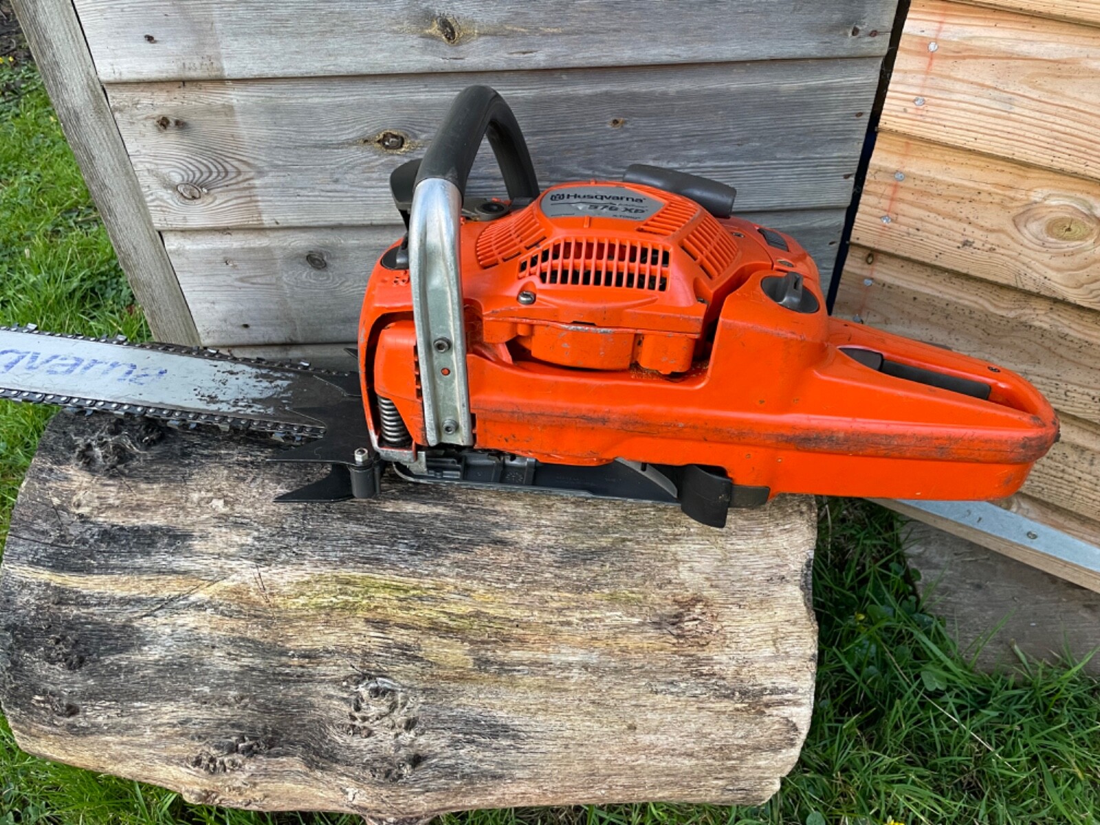 Husqvarna 576xp Chainsaw 2017 Model 24 inch bar C85 chain not 390xp