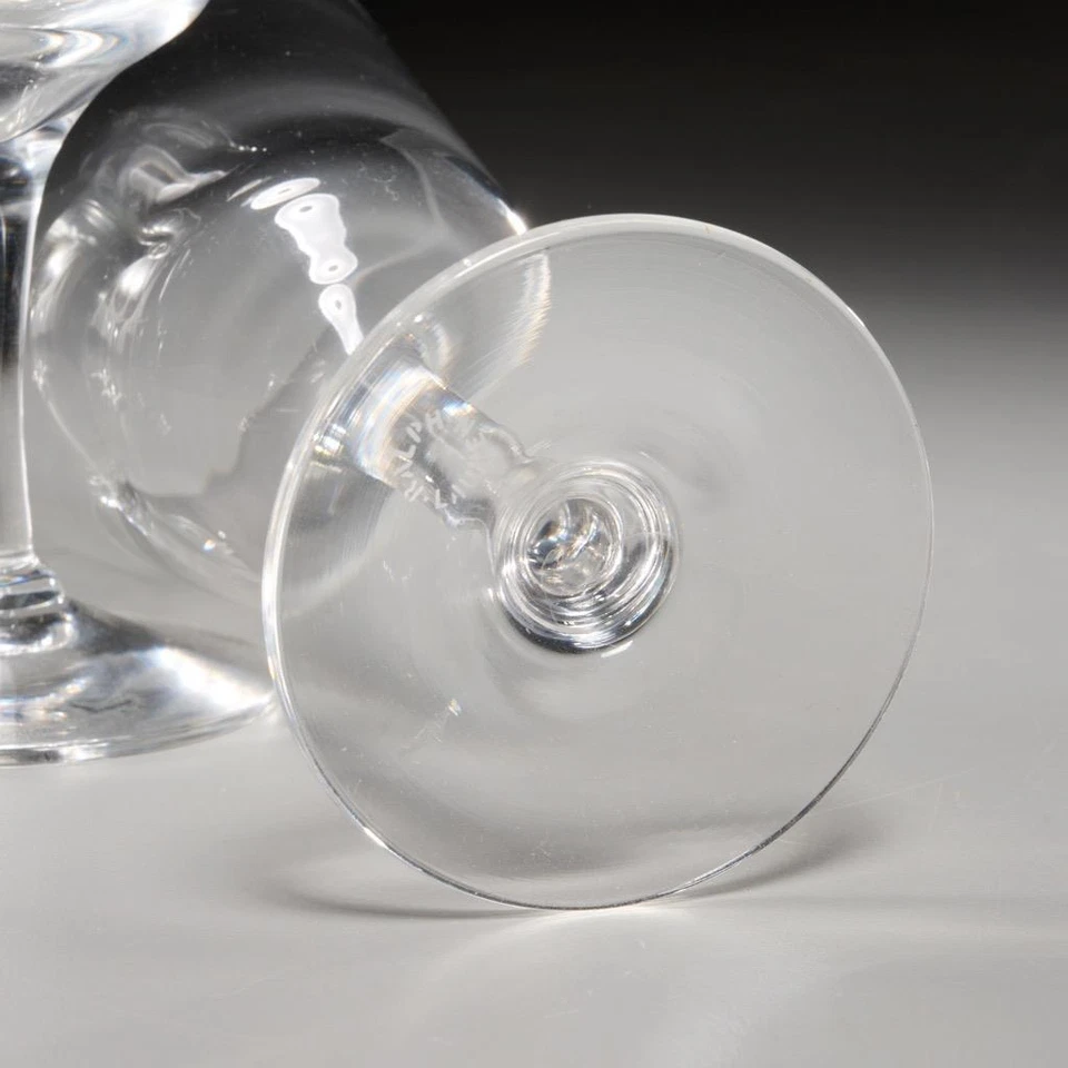 Ralph Lauren Cristal Soplado a Mano Agua Transparente Copas de Vino 4 piezas 7"h Foto 3 de 4