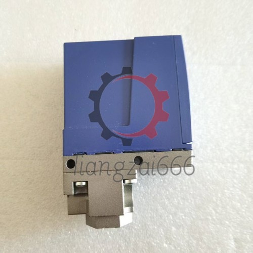 XMLB020A2S11 Pressure switches, brand new with box,fast shipping,free shipping - Picture 2 of 6