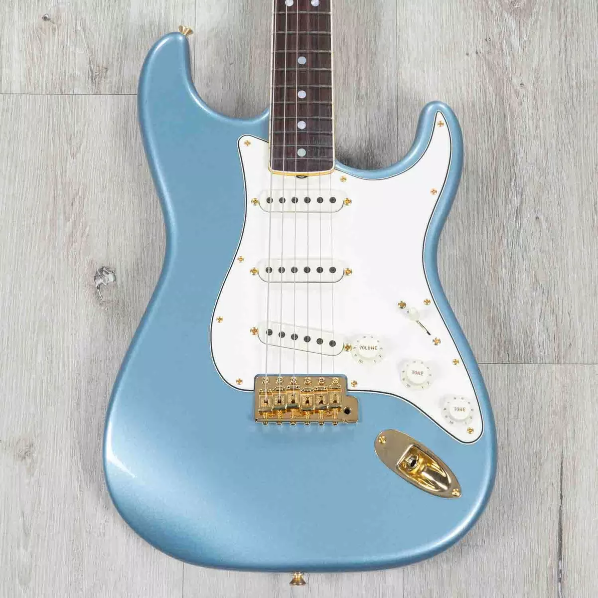Fender stratocaster ice blue online