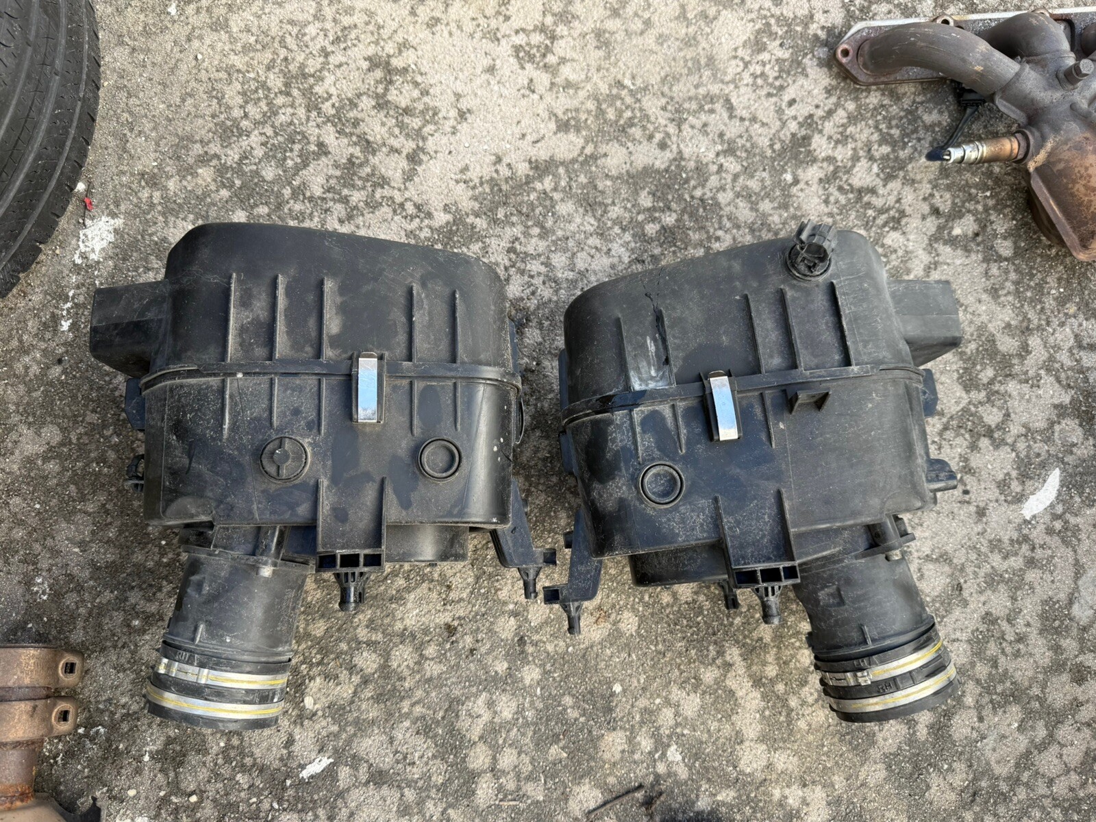 2014 maserati ghibli Air Filter Boxes
