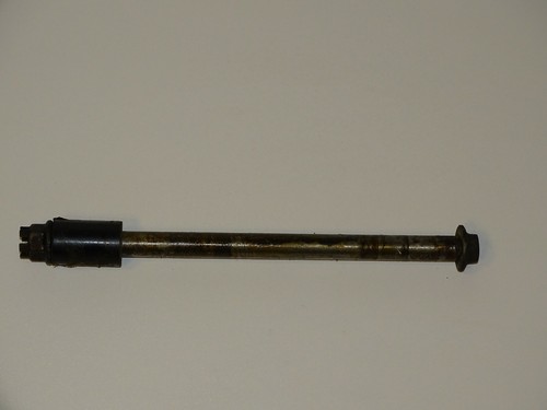 HONDA CB 400 N HINTERRADACHSE ACHSE STECKACHSE HINTEN