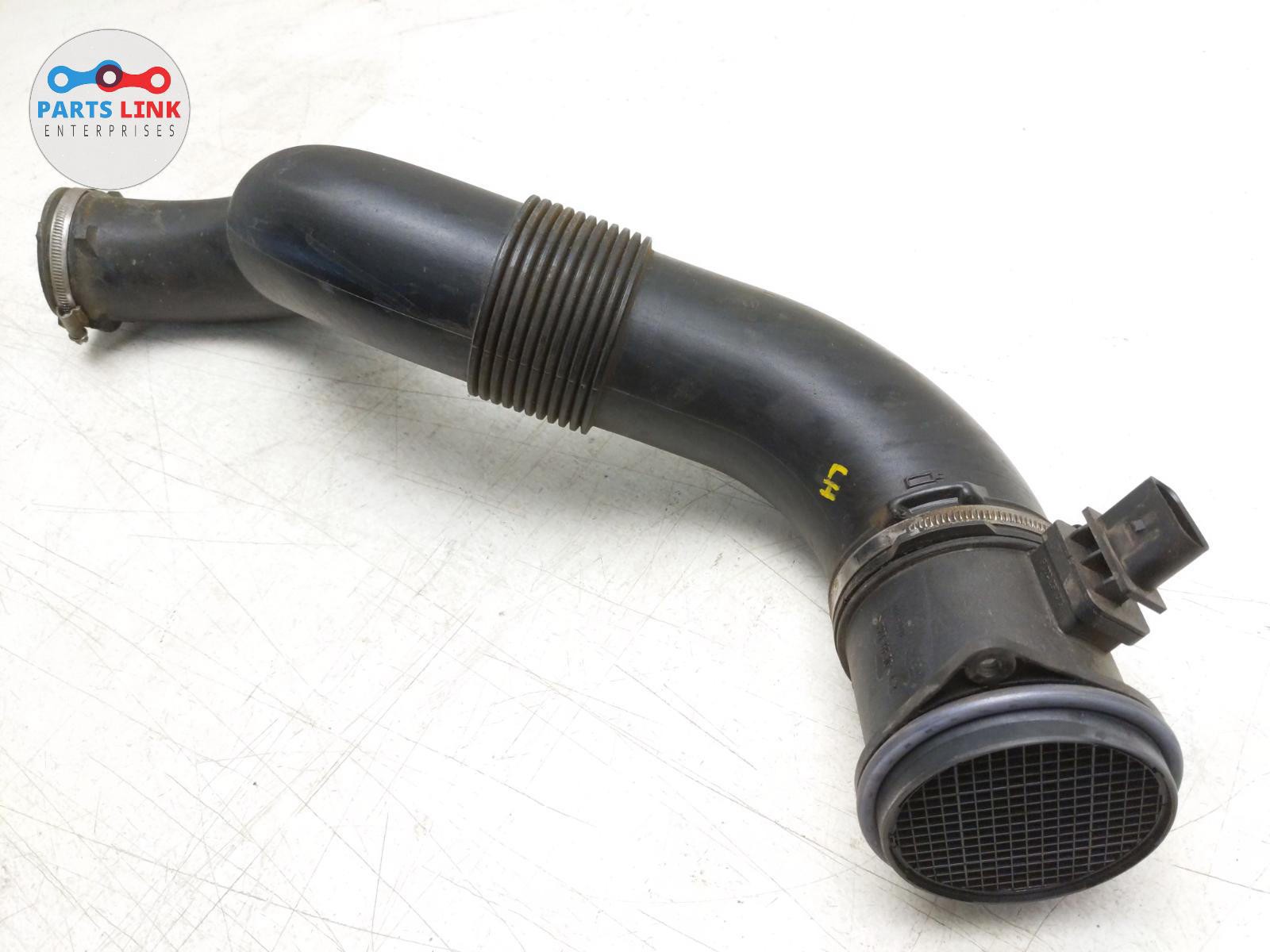 2016-20 BENTLEY BENTAYGA LEFT INTAKE PIPE AIR FLOW MASS SENSOR UPPER SECTION