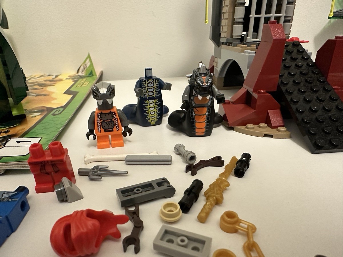 アメリカンペーパー Lego Ninjago 9450 Epic Dragon Battle Incomplete Please Read