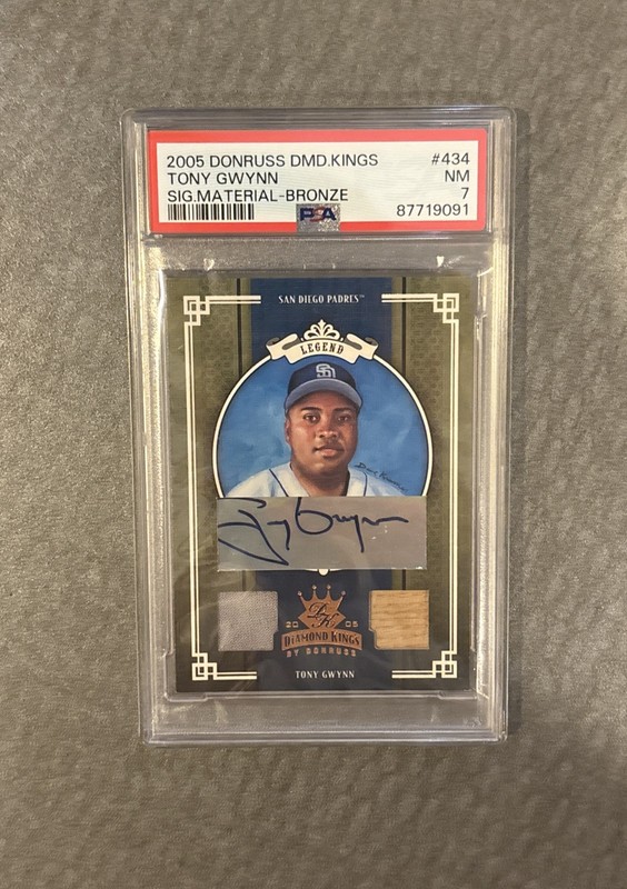 Tony Gwynn 2005 Donruss Diamond Kings Game-Worn Dual Jersey Relic Auto/25 PSA 7