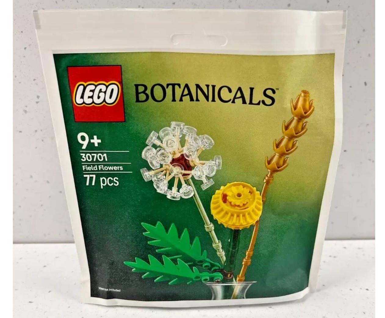 LEGO Botanicals Field Flowers Polybag Set 30701 - Image 5
