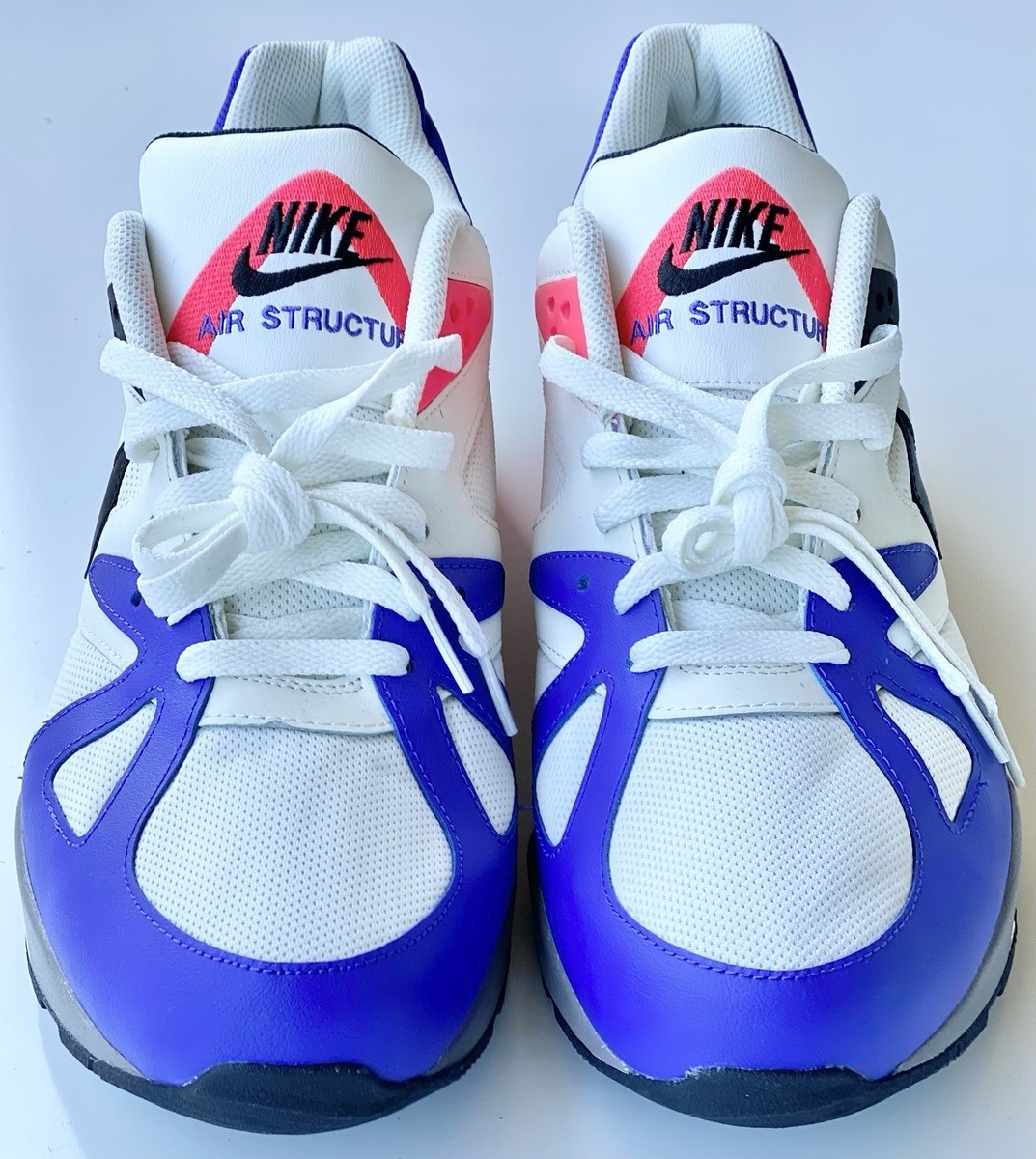 air structure violet