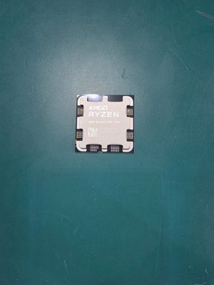 AMD Ryzen 9 PRO 7945 - AMD Ryzen 9 PRO - Buchse AM5 - 5 nm - AMD - 3,7 GHz