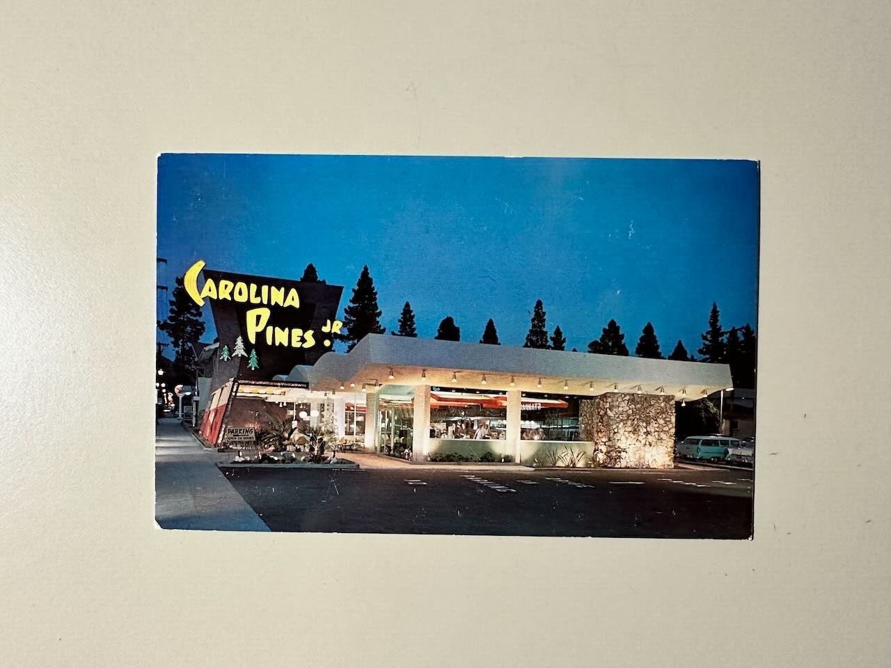 1960s Carolina Pines Jr. Los Angeles Googie Coffee Shop Vintage Postcard UNSENT