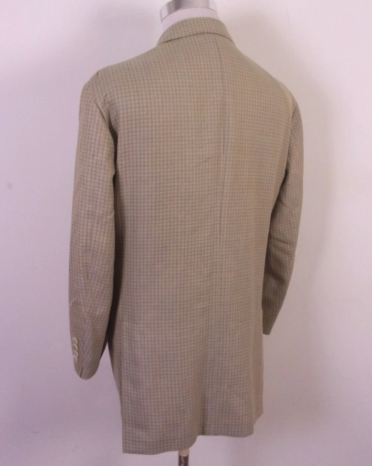 Blazer Abrigo Deportivo Corneliani Lana Seda Lino Taupe Cuadros Usado en Excelente Condición Hecho en Italia 44 R Foto 2 de 4