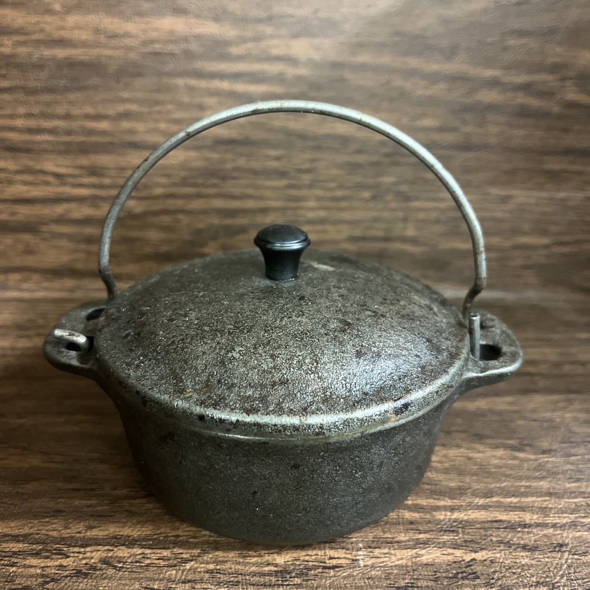 Wagner's 1891 Original Miniature Dutch Oven 100 Anniversary. F