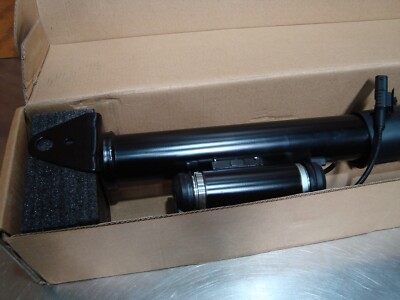 2 - # 1AASR00037  AM Autoparts  Suspension Air Strut