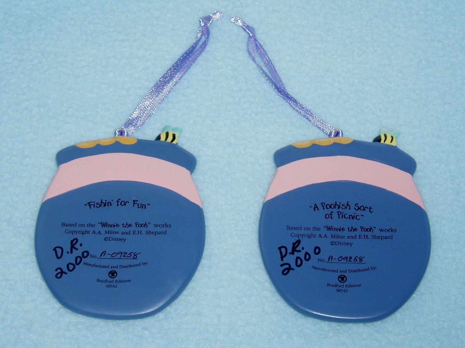 Rare Bradford Editions Disney Winnie the Pooh Honey Pot Ornaments Set 2