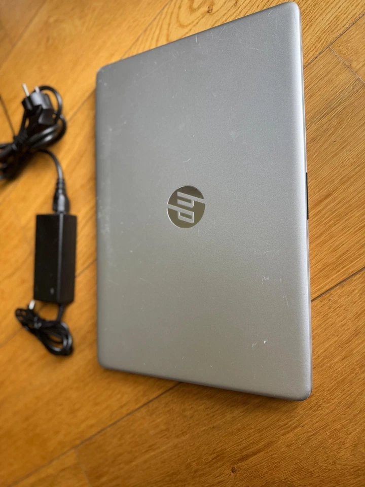 HP 15-DW1300NG Notebook – Intel i5-10210U, 15,6", große SSD + HDD, Win 11 Pro - image 2 of 4