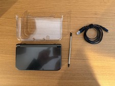 New Nintendo 3DS XL Metallic Grey – Tested - with Charging Cable and Extras!