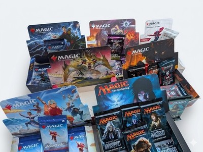 MtG Booster Auswahl (EN): Shadows over Innistrad, Assassin's Creed, Ikoria, uvm.