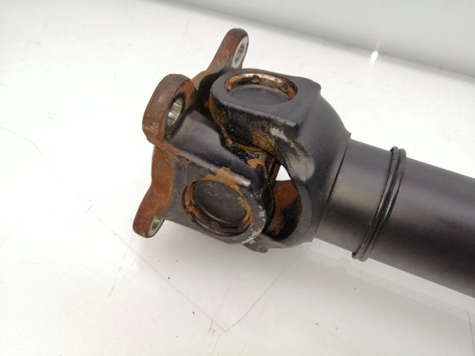 26208628043 TRANSMISSION CENTRALE AVANT / 676467 POUR BMW 5 TOURING F11 520 D XD - Photo 3/4