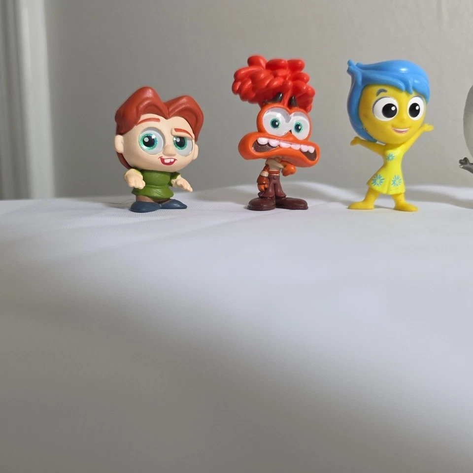 Disney Doorables Mixed Lot of 11 Mini Figures – Pinocchio, Inside Out, Woody ++ - Image 4 of 4