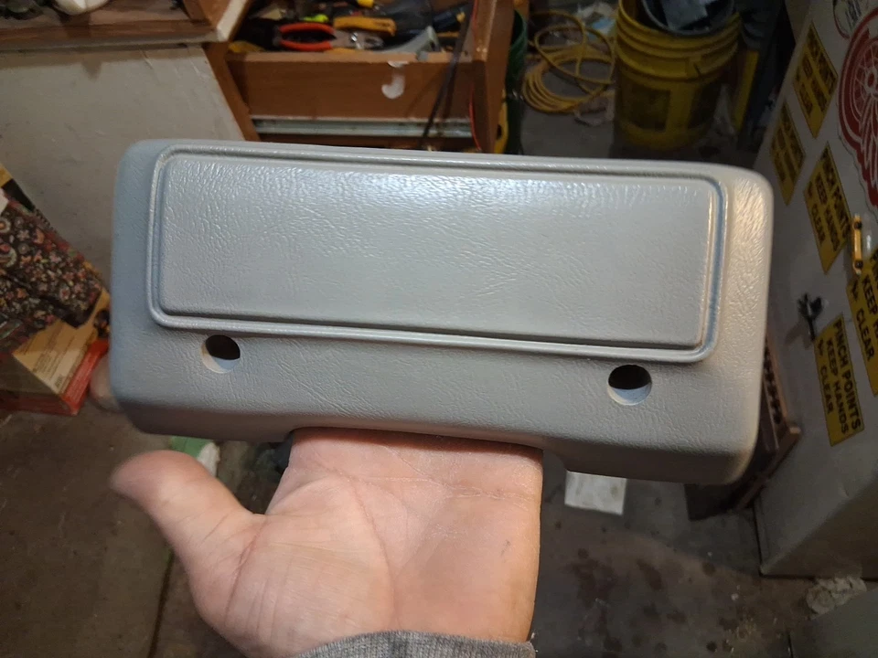 1978-95 ? Chevy / GMC Van Door ARMRESTS Gray pair  G10-30 L+R standard arm rests - Image 2 of 4