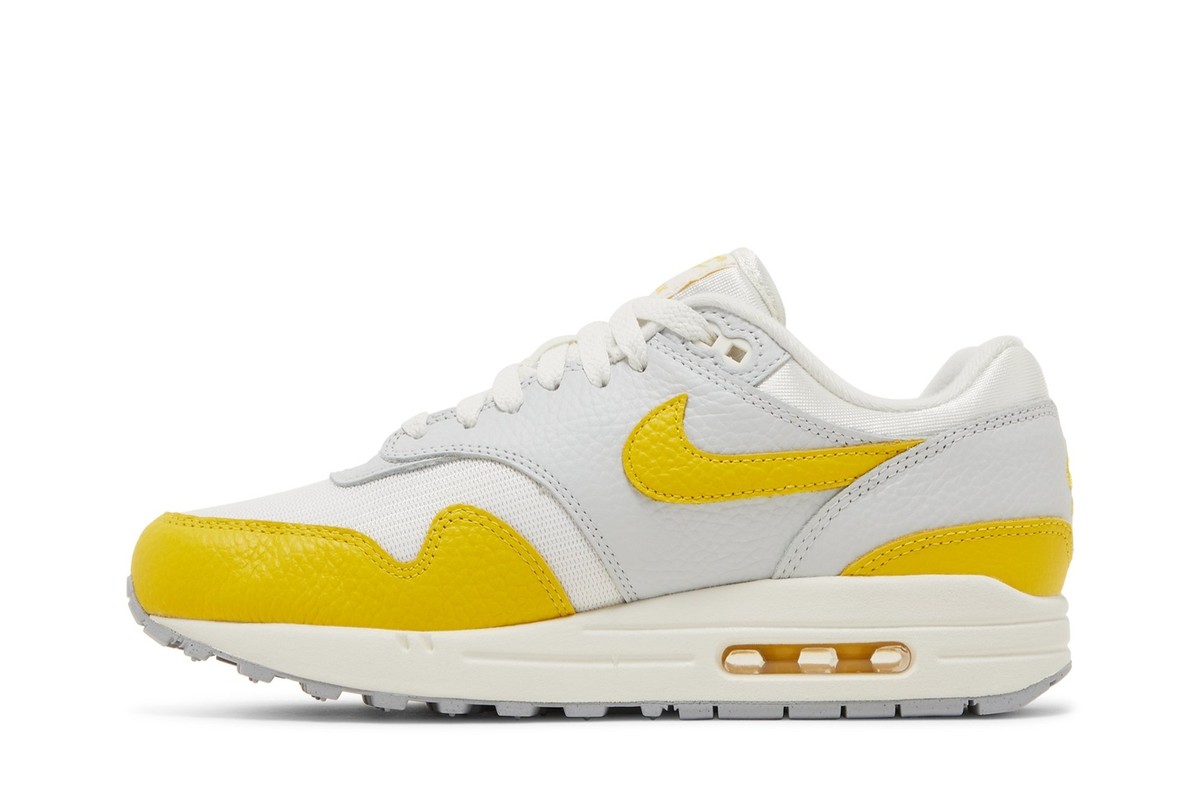 yellow イエロー 白 ヒール 23.5 Nike Women's Air Max 1 Tour Yellow DX2954-001 | eBay