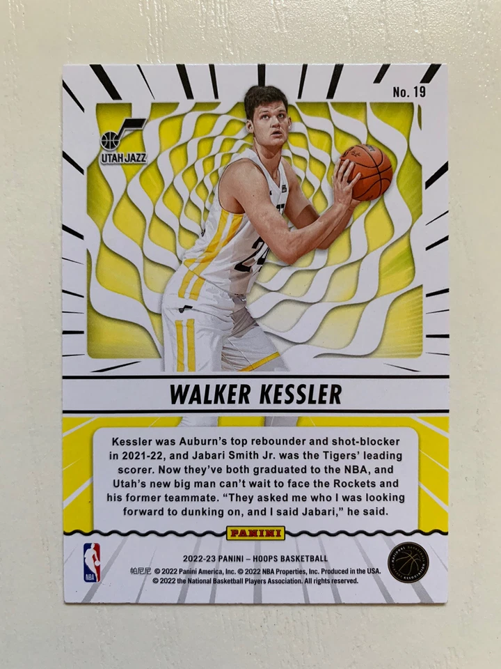2022-23 Panini NBA Hoops Walker Kessler Class Action Insert Rookie Jazz #19 RC - Image 2 of 4