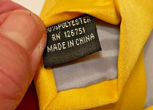 Corbata delgada Jonathan David amarilla 100 % poliéster nueva con etiquetas por favor leer - Imagen 4 de 4