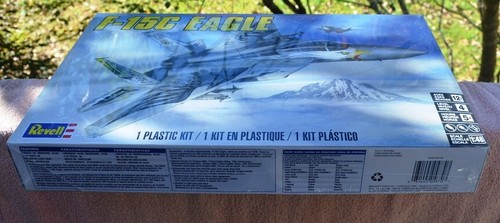NEW SEALED 2017 REVELL F-15C EAGLE MODEL AIRCRAFT KIT - Picture 2 of 2