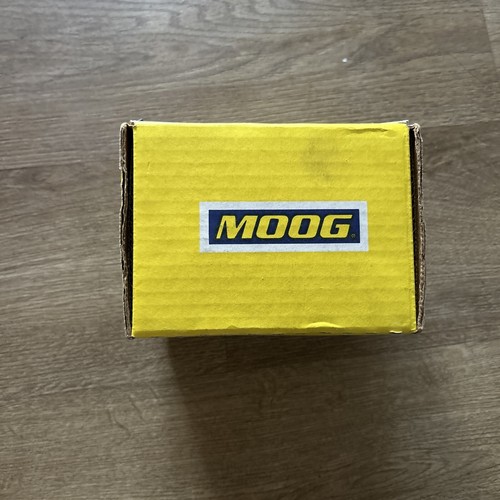 Suspension Control Arm Bushing Kit Moog K200366 Ford F150 Lincoln