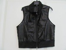 PRE-OWNED CHILD MEDIUM DANCEWEAR BLACK WITH HOLES VEST