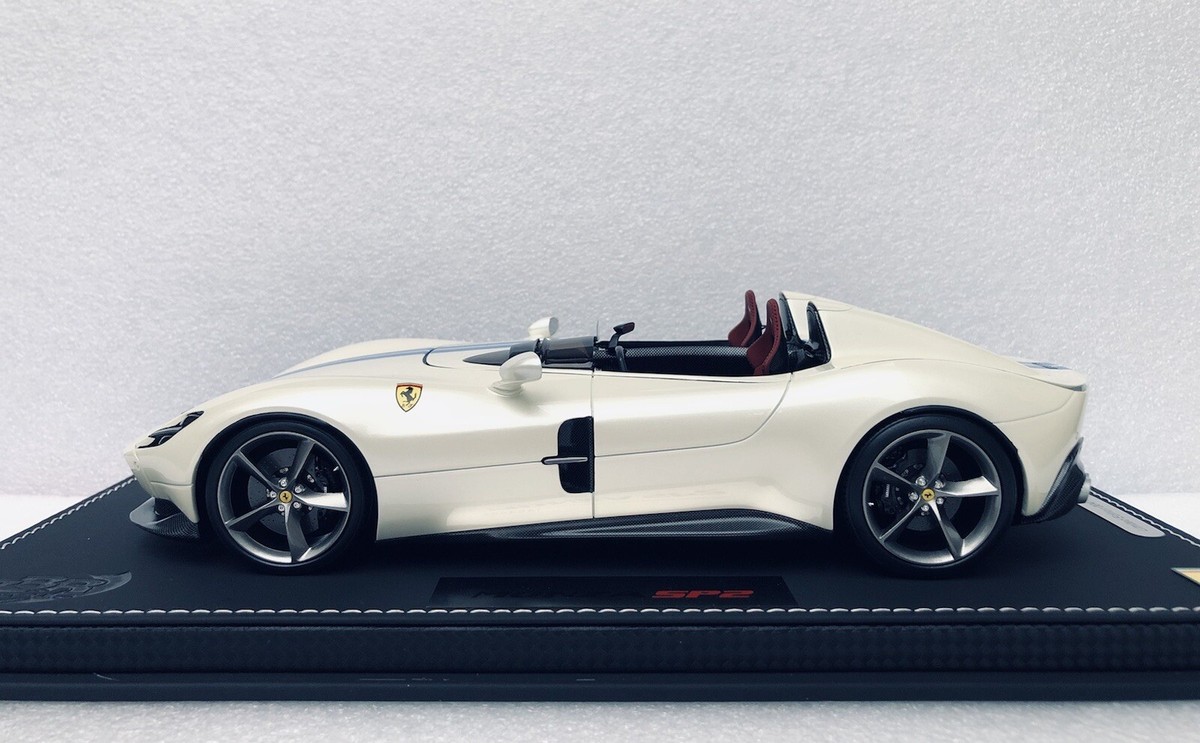 Look smart 製Ferrari 1/18 MONZA SP2