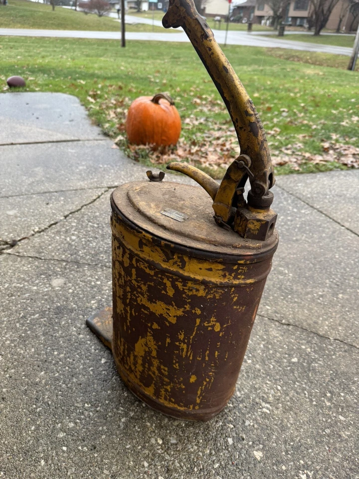 DE COLECCIÓN *RARO* MODELO BOMBA DE GRASA TRACTOR ALEMITE, bomba de gas y aceite Foto 3 de 4