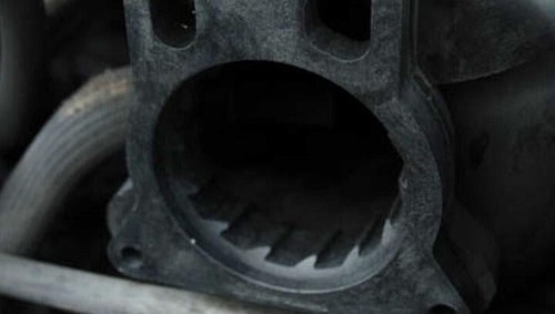 Espaciador de cuerpo acelerador de vórtice volante para 99-07 Silverado Suburban 4,8/5,3/6,0 L - Imagen 3 de 5