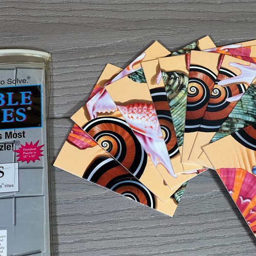Scramble Squares SEA SHELLS Retro 90's Puzzle Brain Teaser Sliding Tiles VGC - Picture 2 of 6