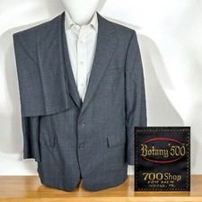 Botany 500 2 Piece Suit Mens 38x29 Gray Plaid...