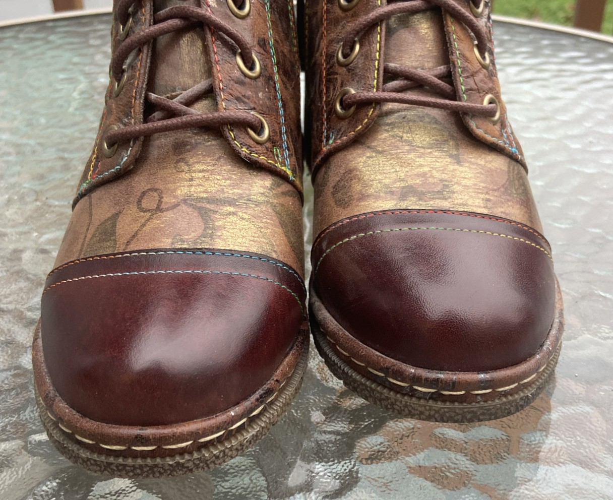 L'Artiste by Spring Step Embossed Leather Lace-Up Boots Fallinluv Brown 36 Sz 6