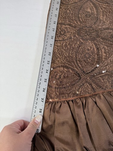 Christmas Tree Skirt Brown Beaded Lustrous Satiny Material Ruffle 50” - Picture 3 of 7