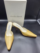 Charles David Women's Slip on Heels 8.5 Italy 