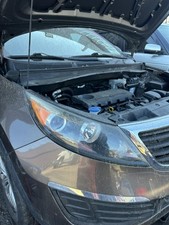 Used Right Headlight Assembly Fits 2011 Kia Sportage R. Wo Led Accents Right G