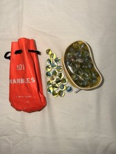 VINTAGE MARBLES LOT of 80 VEIN CATS EYE, POK MON, CLEARS, BANANA, SHOOTERS 80 s