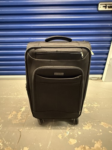 Perry Ellis Portfolio Medium Size Soft Shell Suitcase Spinner - Picture 2 of 8
