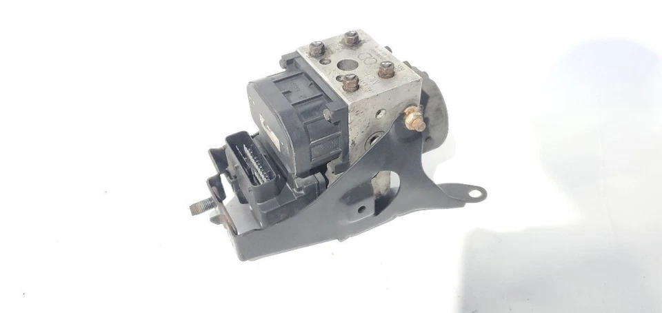 2002 2003 Subaru Impreza WRX Wagon OEM ABS Anti Lock Brake Pump - Image 4 of 4