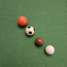 Subbuteo 4 Palloni - 1 Grande 1 Medio 2 Piccoli 