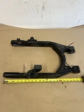 2006 Harley Davidson Dyna Low Rider Swingarm  B649