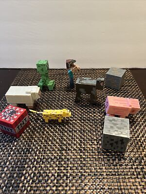 LOT OF MINECRAFT TOYS FIGURES ANIMALS & BLOCKS CHARACTERS MIXED LOT